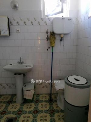 Eladó családi ház Nagyiván