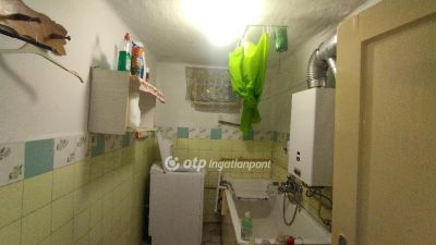 Eladó családi ház Csongrád