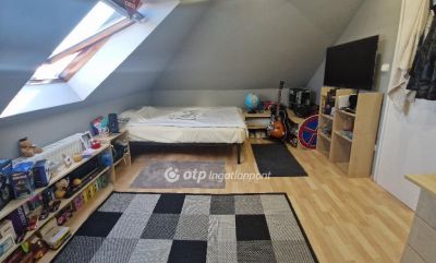 Eladó családi ház Cegléd