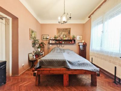 Eladó családi ház Budapest