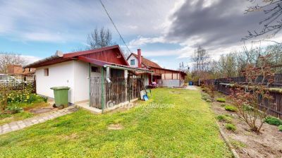 Eladó nyaraló Mezőcsát