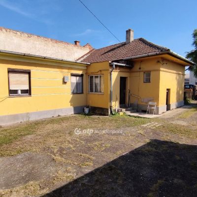 Eladó családi ház Miskolc