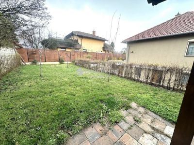Eladó családi ház Diósd