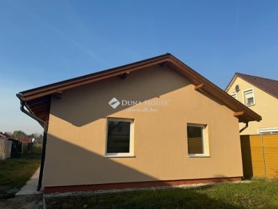 Eladó családi ház Ráckeve