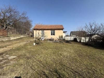 Eladó családi ház Érd