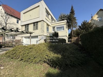 Eladó családi ház Érd