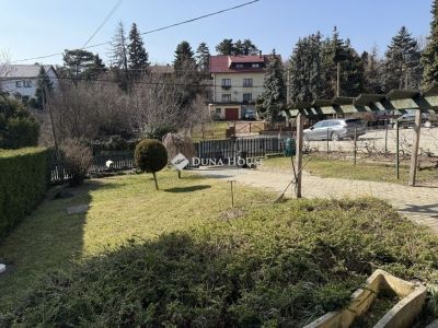 Eladó családi ház Érd