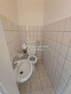 Kiadó lakás Kápolnásnyék
