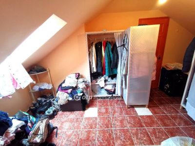 Eladó családi ház Szigetszentmárton