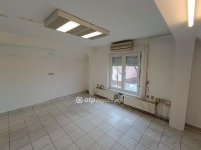 Eladó ipari terület Dunaharaszti