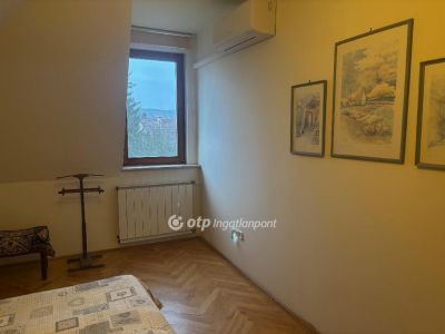 Eladó családi ház Budapest