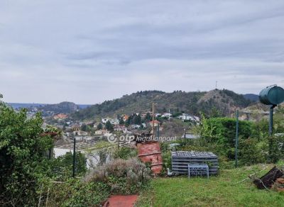Eladó lakóövezeti telek Budaörs