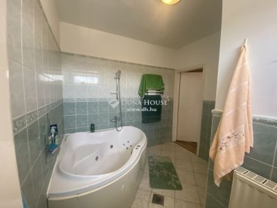 Eladó ikerház Budapest