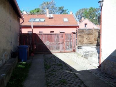 Eladó családi ház Pécs