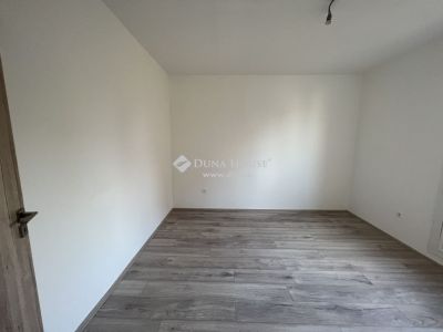 Eladó lakás Pécs