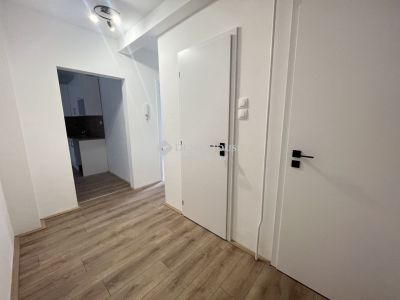 Eladó lakás Pécs
