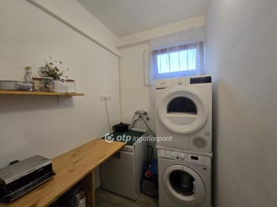 Eladó családi ház Kaba
