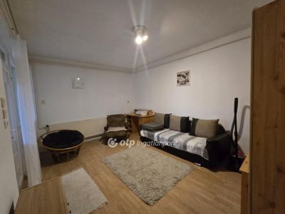 Eladó családi ház Kaba