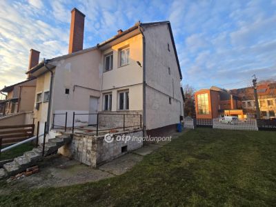 Eladó családi ház Kaba