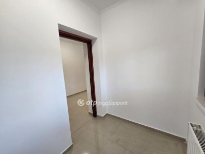 Eladó családi ház Kaba