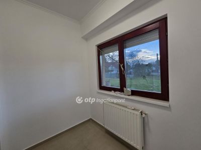 Eladó családi ház Kaba