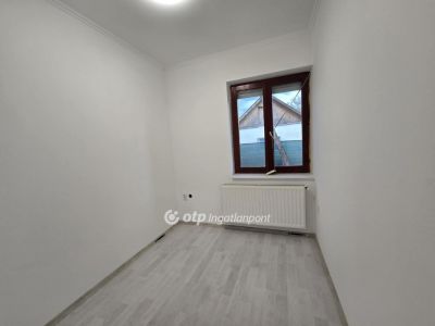 Eladó családi ház Kaba