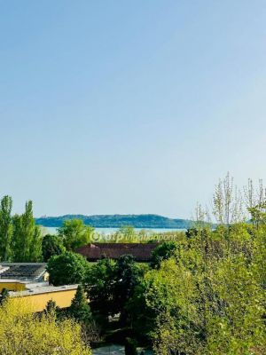 Eladó lakás Balatonfüred