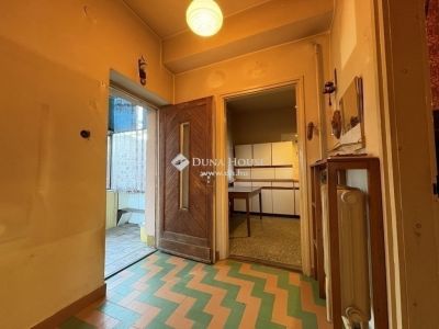 Eladó családi ház Budapest
