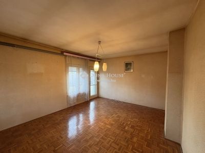 Eladó családi ház Budapest