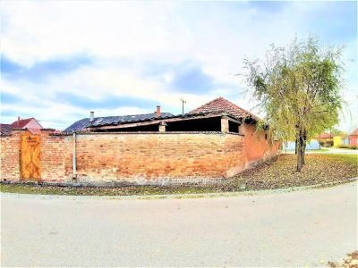 Eladó családi ház Nagykőrös
