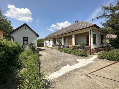 Eladó családi ház Dabas