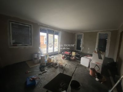 Eladó családi ház Dabas