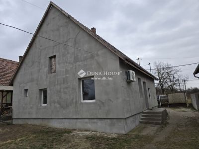 Eladó családi ház Kakucs
