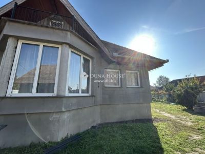 Eladó családi ház Dabas