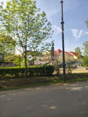 Eladó családi ház Kunszentmiklós