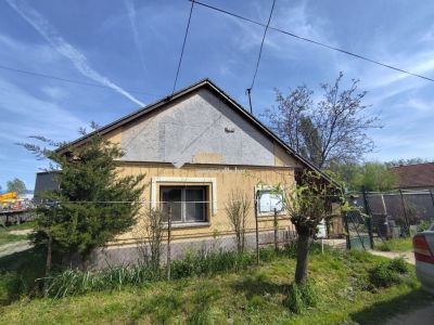 Eladó családi ház Kunszentmiklós