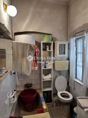 Eladó családi ház Budapest