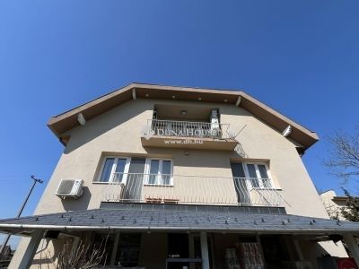 Eladó családi ház Budapest