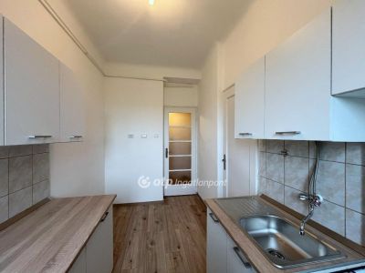 Eladó lakás Budapest
