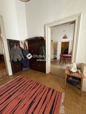 Eladó lakás Pécs