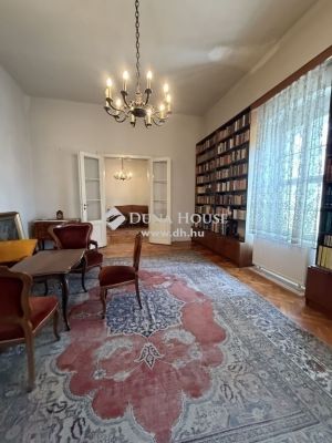 Eladó lakás Pécs