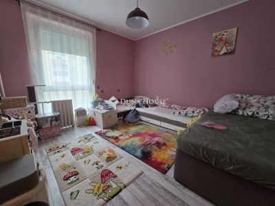 Eladó lakás Pécs
