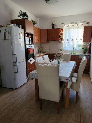 Eladó sorház Budapest
