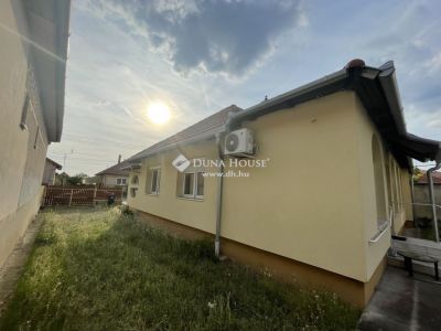Eladó családi ház Kecskemét