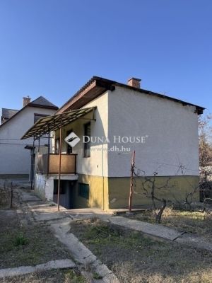 Eladó családi ház Gyál