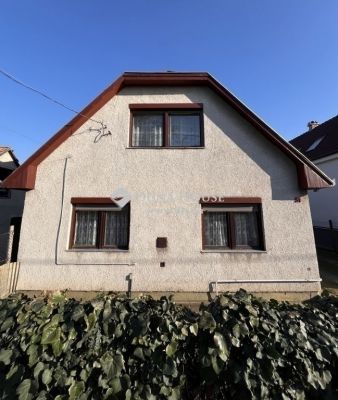 Eladó családi ház Gyál