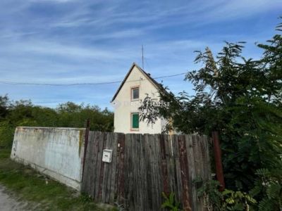 Eladó családi ház Pilis