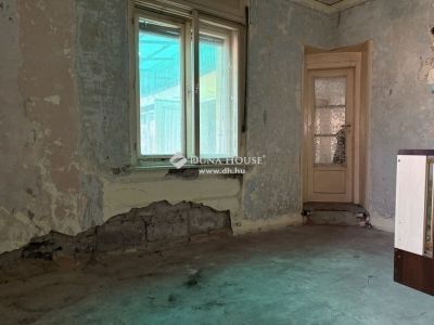 Eladó családi ház Vecsés