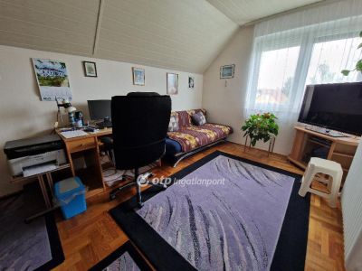 Eladó családi ház Debrecen