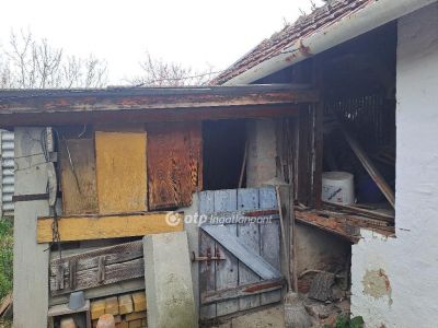 Eladó családi ház Makó